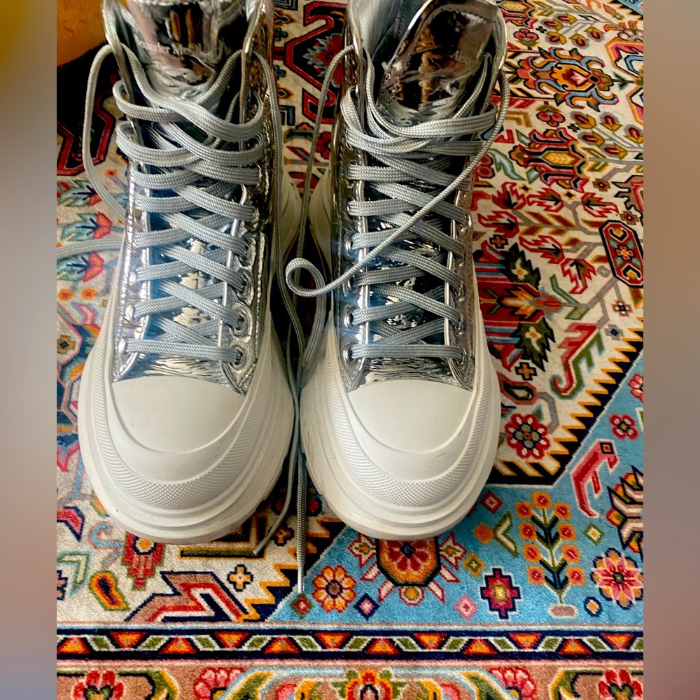 Alexander McQueen sneakers size 37.5